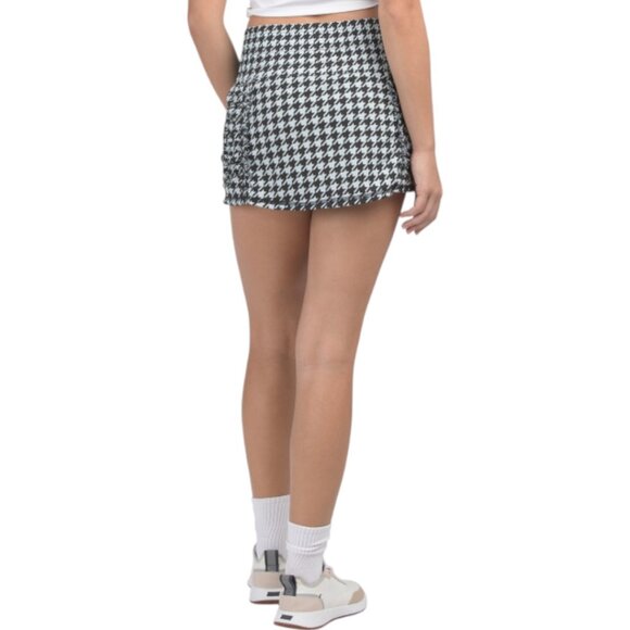 THE BUBBLE Upf Protection Prince Houndstooth Skort - Picture 2 of 5
